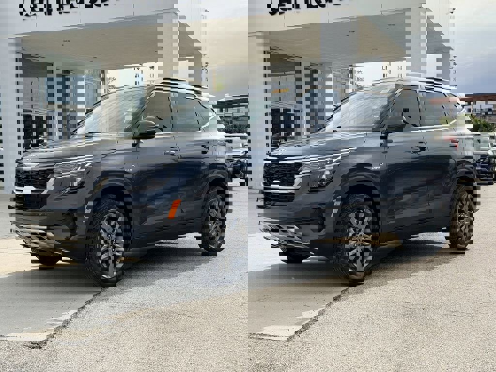 Used 2023 Kia Seltos S image 9