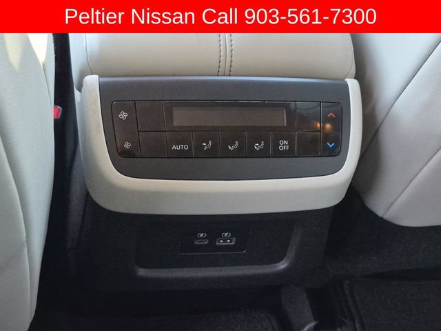 Used 2022 Nissan Pathfinder SL FWD image 27