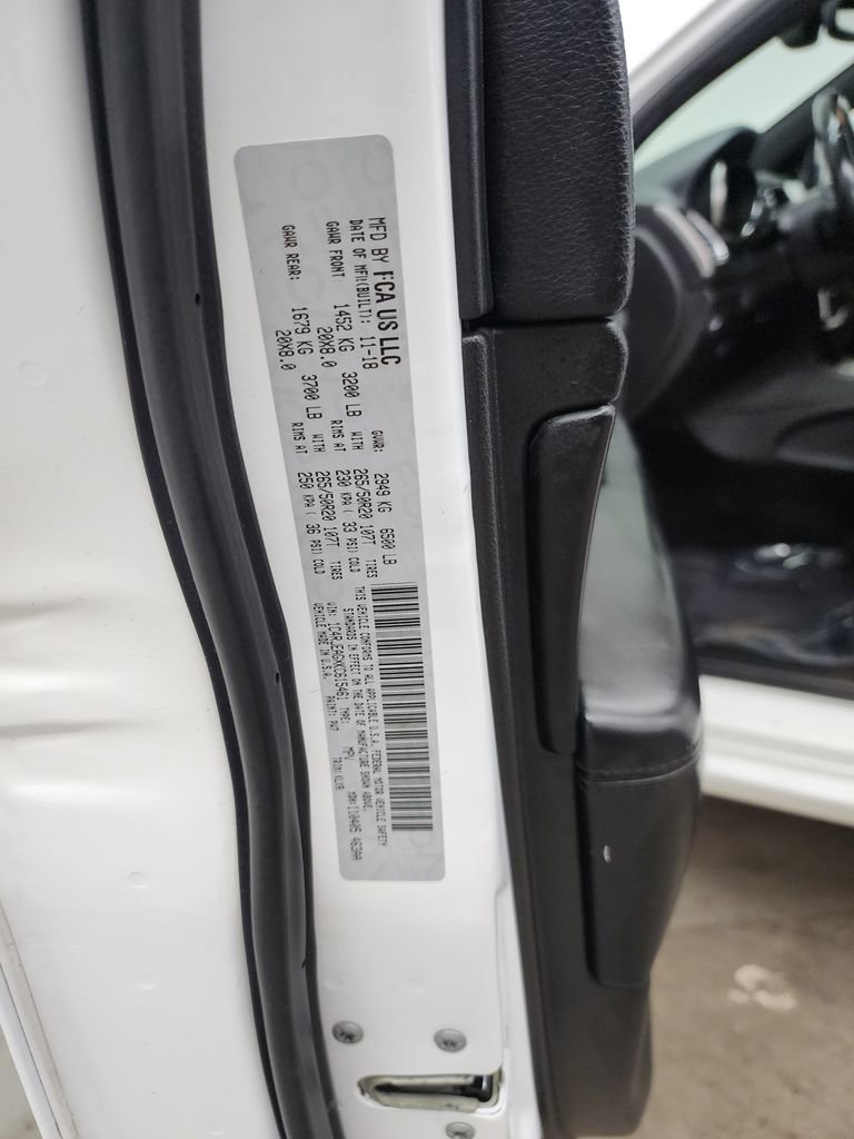 Used 2019 Jeep Grand Cherokee Altitude image 41