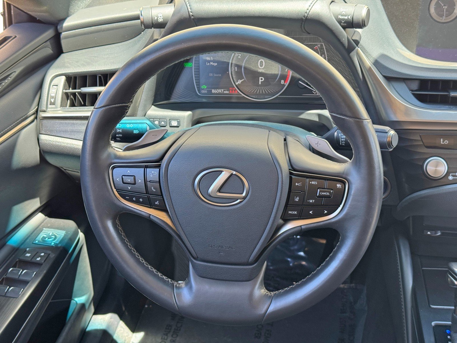 Used 2021 Lexus ES 300h w/ Accessory Package 2 FWD image 18