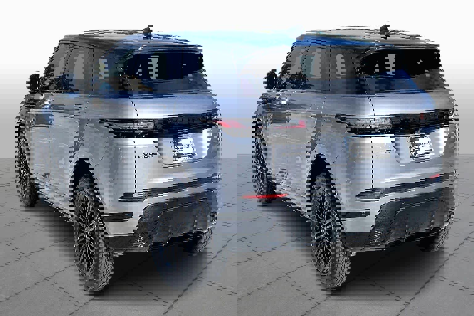 Used 2024 Land Rover Range Rover Evoque Dynamic SE image 21