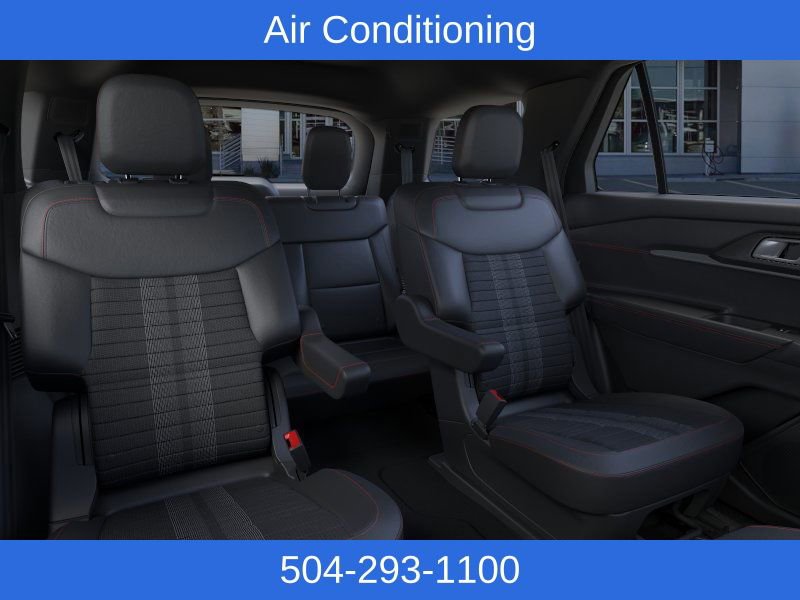 New 2026 Ford Explorer ST-Line w/ ST-Line Street Pack image 11