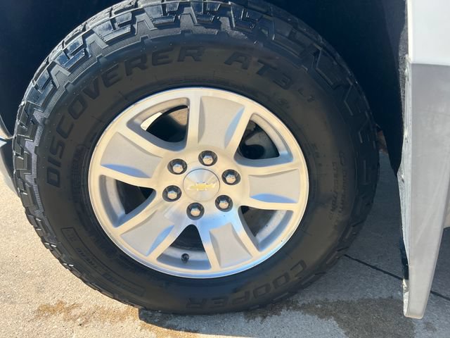 Used 2018 Chevrolet Silverado 1500 LT w/ All Star Edition AWD/4WD image 14