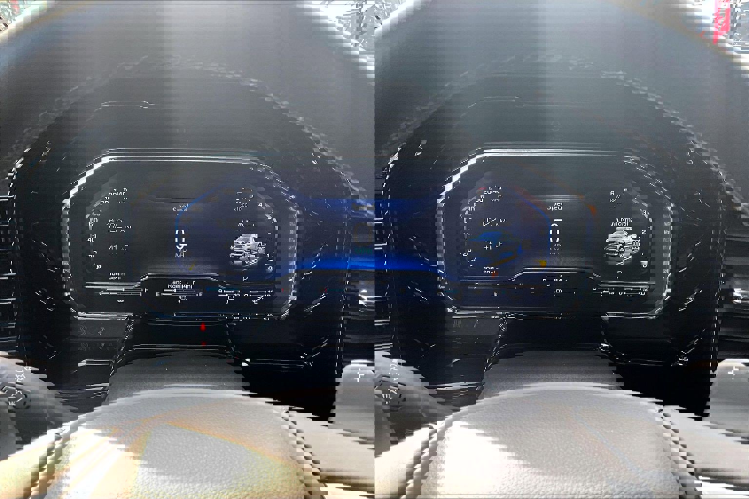 Used 2025 Chevrolet Silverado 1500 LT w/ Leather Package image 26