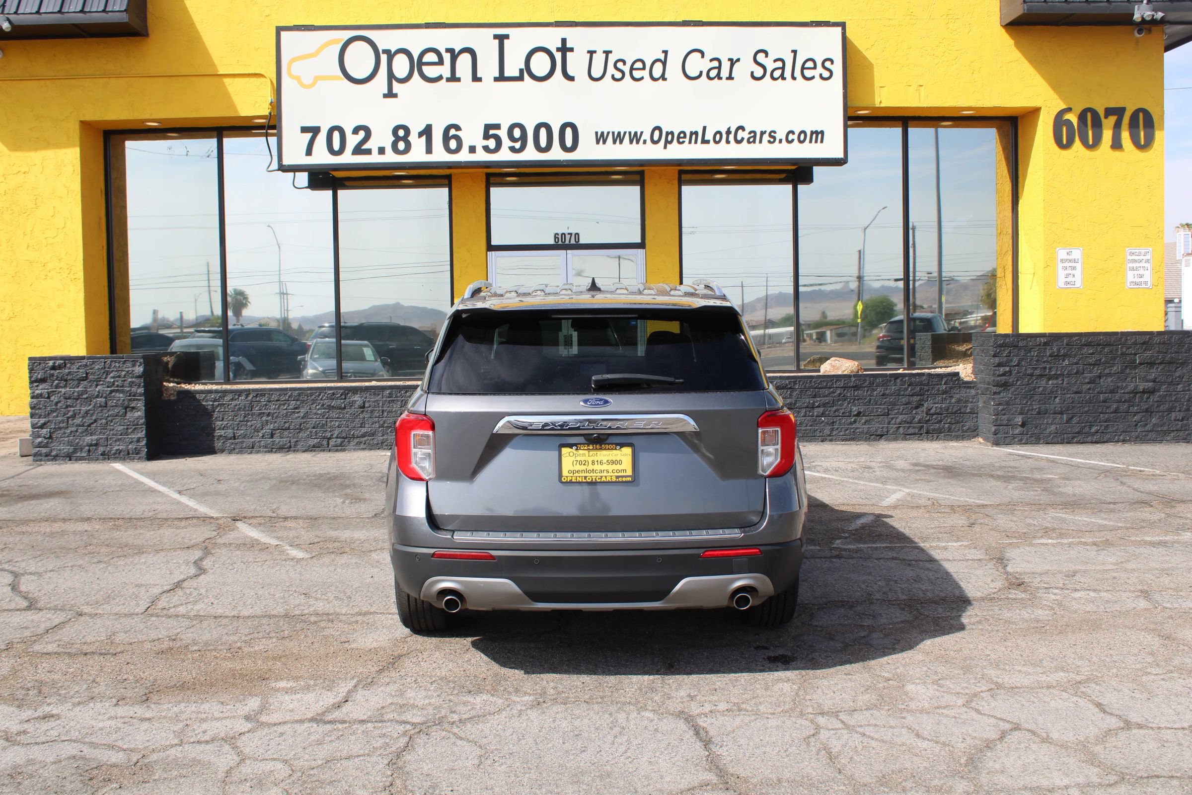 Used 2021 Ford Explorer Limited w/ Equipment Group 301A RWD image 6