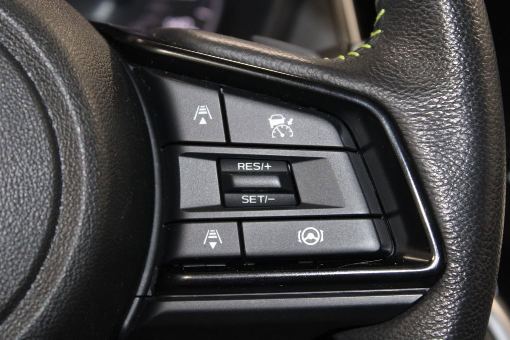 Used 2025 Subaru Outback Onyx Edition AWD/4WD image 35