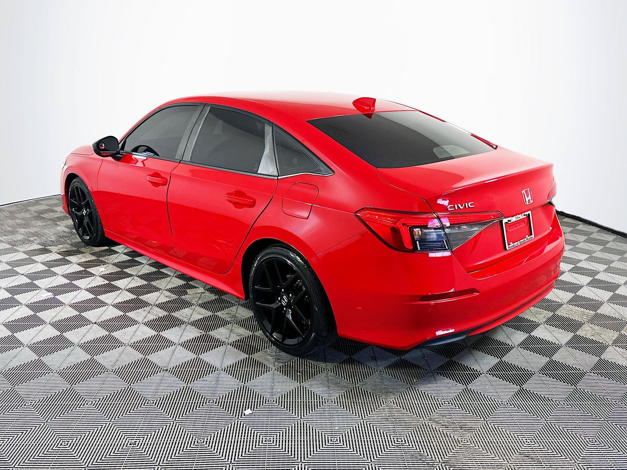 Used 2022 Honda Civic Sport image 4