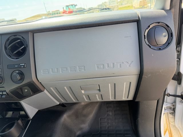 Used 2015 Ford F350 XL w/ Snow Plow Prep Package AWD/4WD image 28