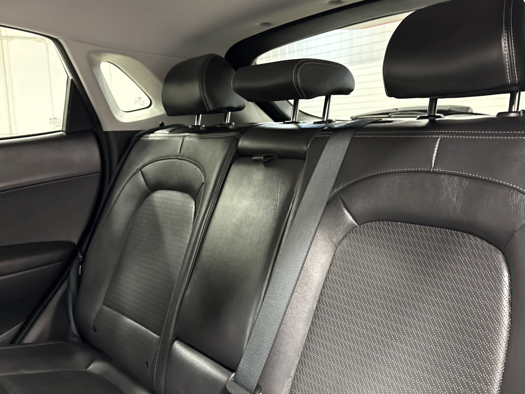 Used 2020 Hyundai Kona Ultimate image 13