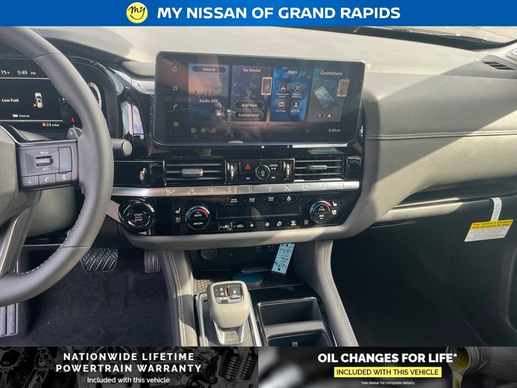 New 2026 Nissan Pathfinder Platinum AWD/4WD image 19