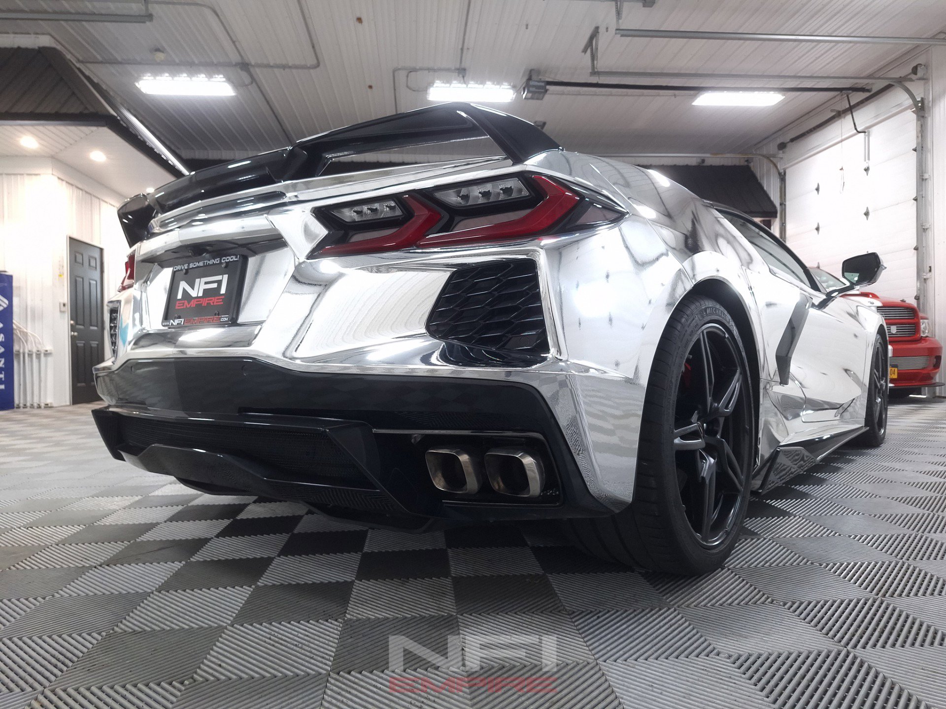 Used 2024 Chevrolet Corvette Stingray Premium Conv w/ Z51 Performance Package RWD image 38