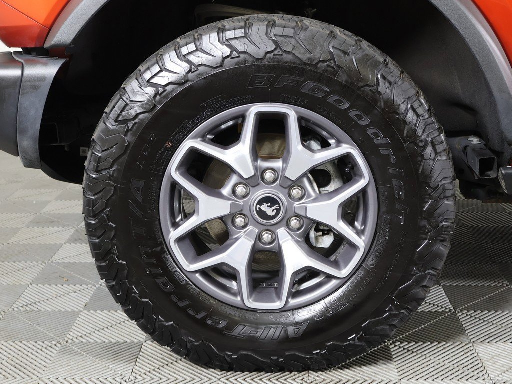 Used 2023 Ford Bronco Badlands image 18