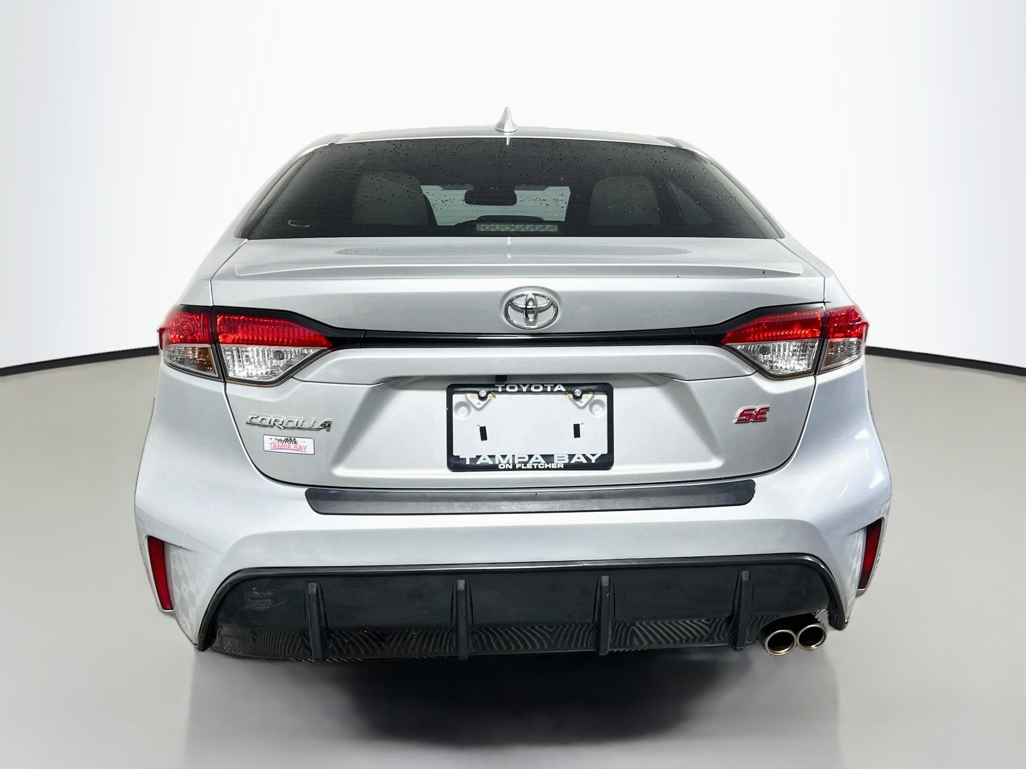 Used 2023 Toyota Corolla SE w/ Carpet Mat Package (TMS) FWD image 6