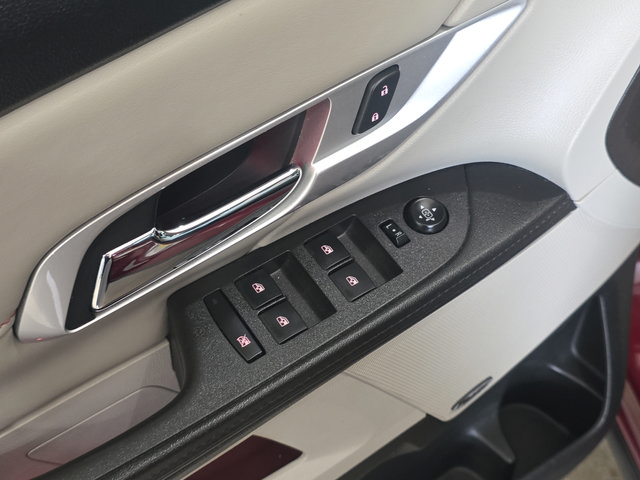 Used 2016 GMC Terrain SLT w/ Open Road Package AWD/4WD image 11