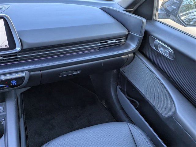 Used 2023 Hyundai Ioniq 6 Limited image 16