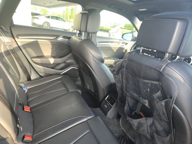 Used 2018 Audi A3 e-tron Prestige w/ Prestige Package FWD image 12