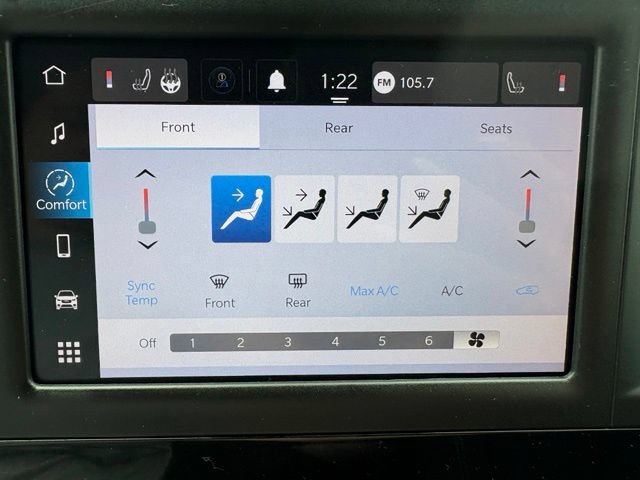 Used 2023 Chrysler Voyager LX FWD image 27