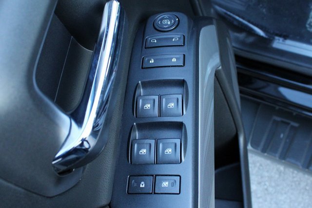 Used 2018 Chevrolet Silverado 1500 LT w/ All Star Edition image 11