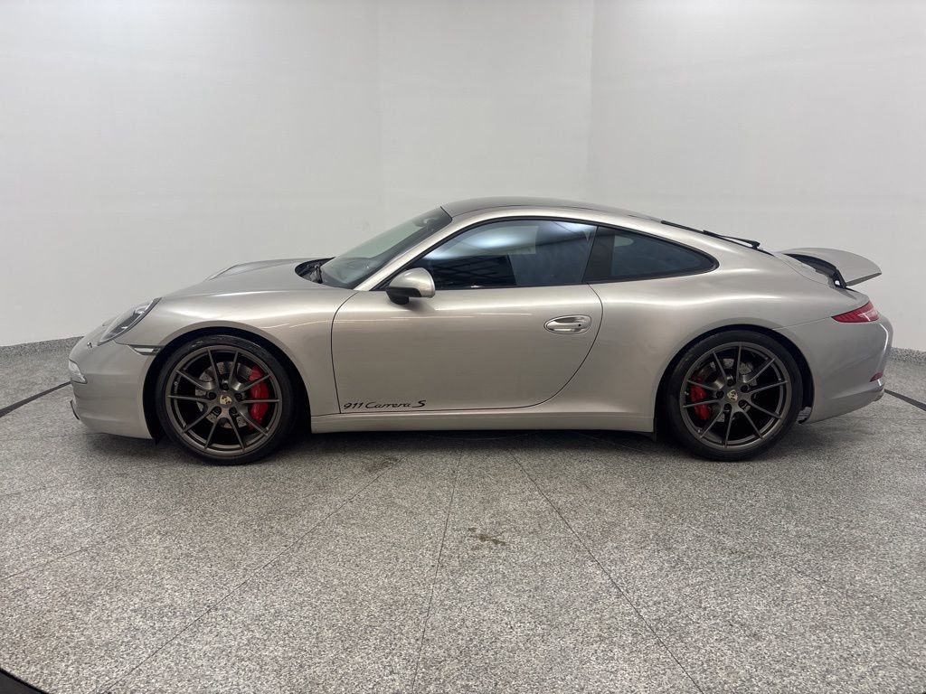Used 2013 Porsche 911 Carrera S RWD image 3