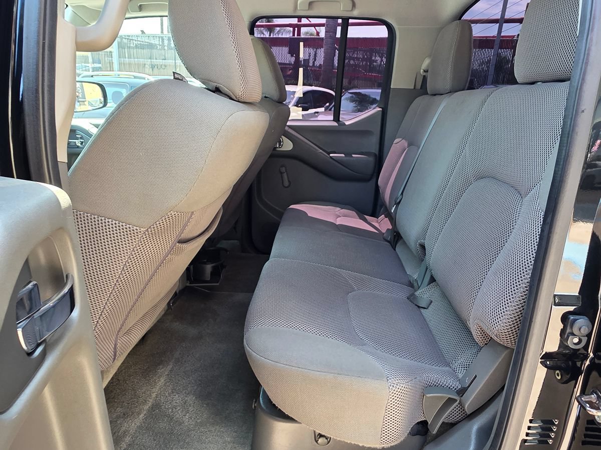 Used 2016 Nissan Frontier S RWD image 22