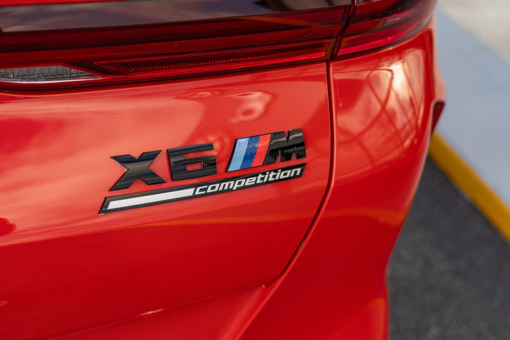 Used 2021 BMW X6 M w/ Competition Package image 6
