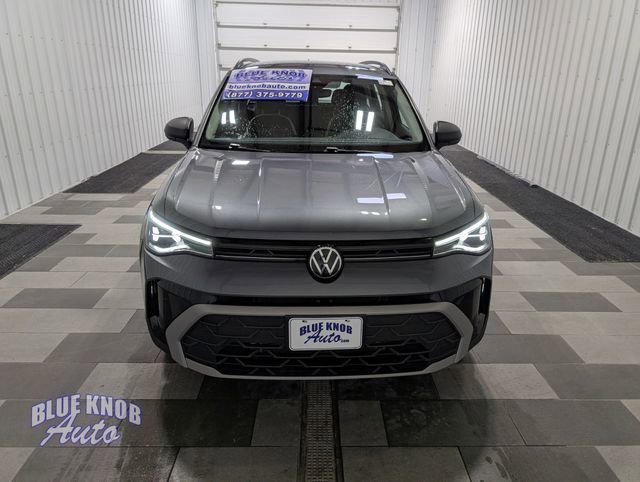 Used 2025 Volkswagen Taos S FWD image 6