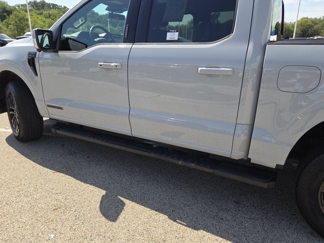 Used 2024 Ford F150 Lariat w/ Bed Utility Package AWD/4WD image 18
