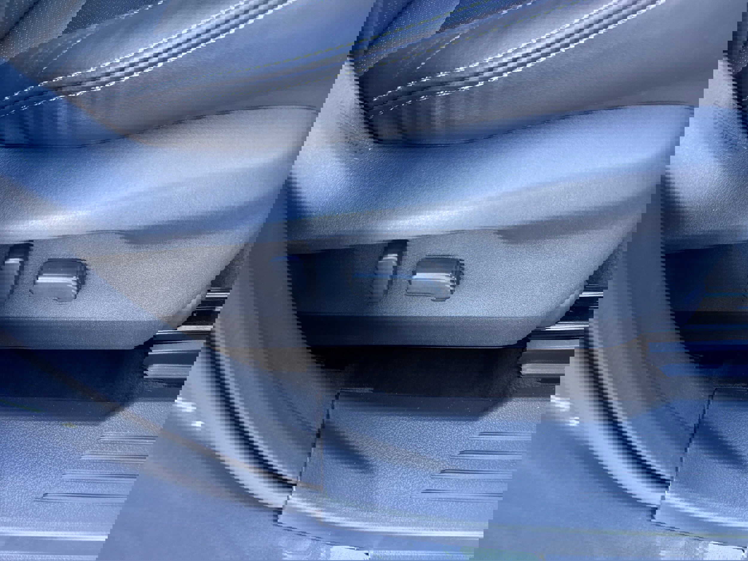 Used 2024 Subaru Outback Touring XT image 16