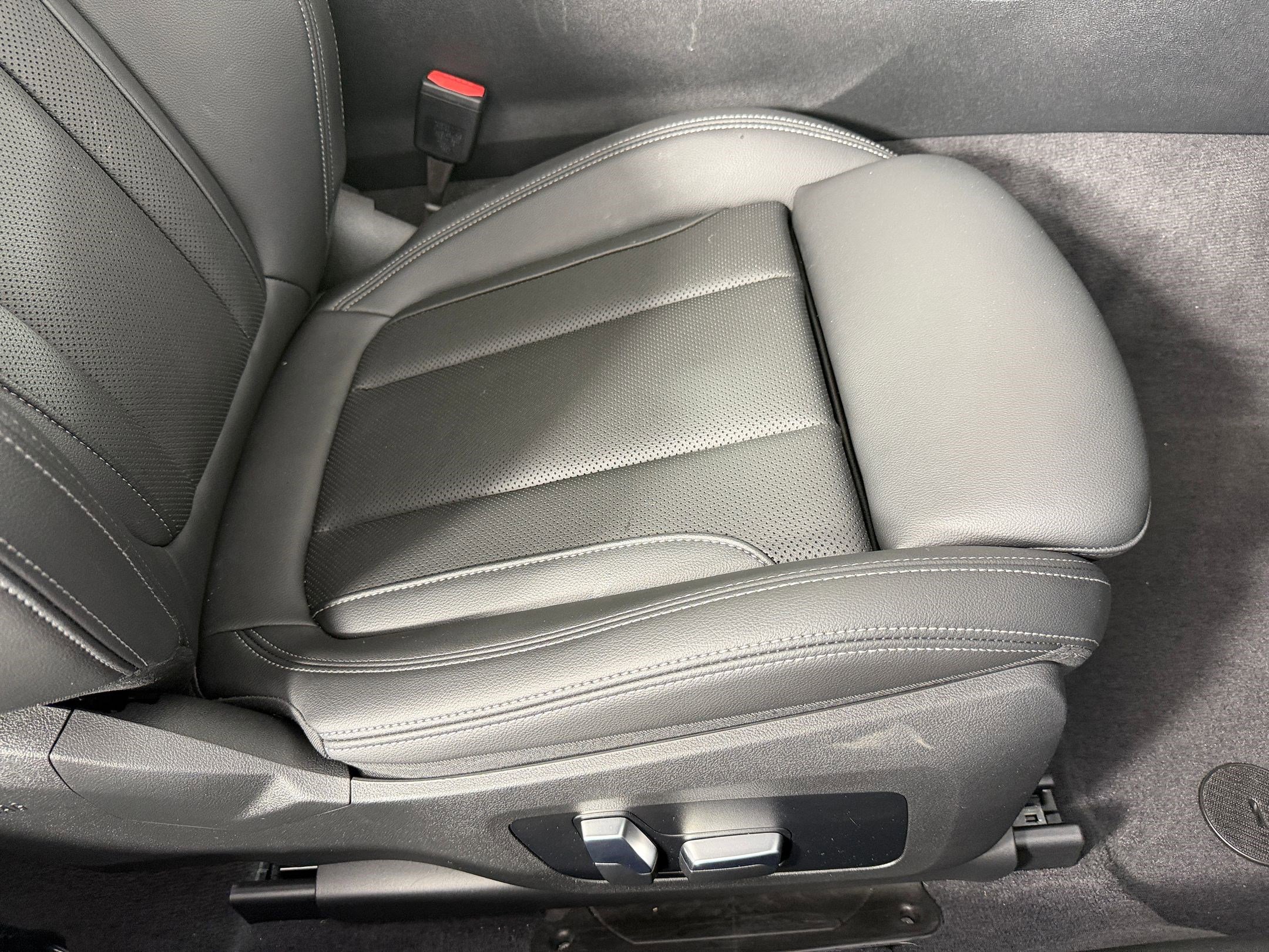 Certified 2023 BMW 430i Coupe w/ M Sport Package image 34