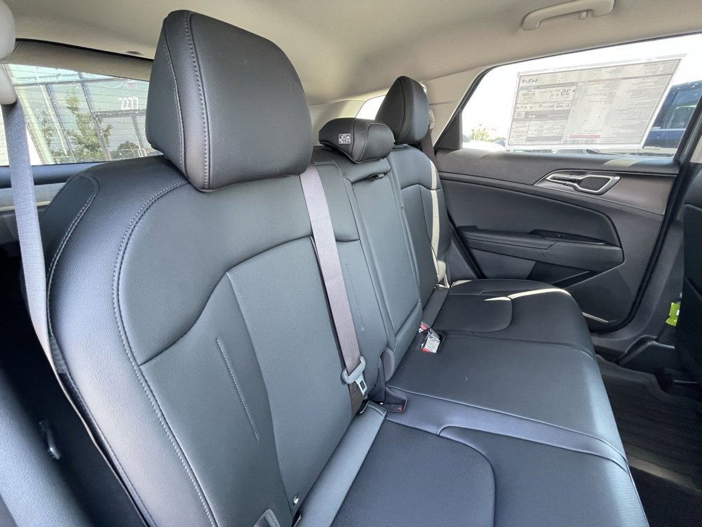 New 2026 Kia Sportage EX image 29