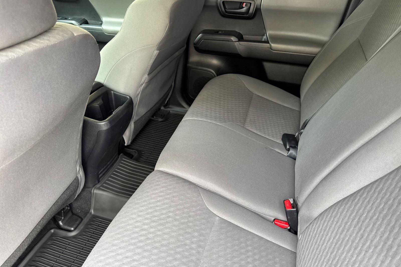 Used 2023 Toyota Tacoma SR AWD/4WD image 13