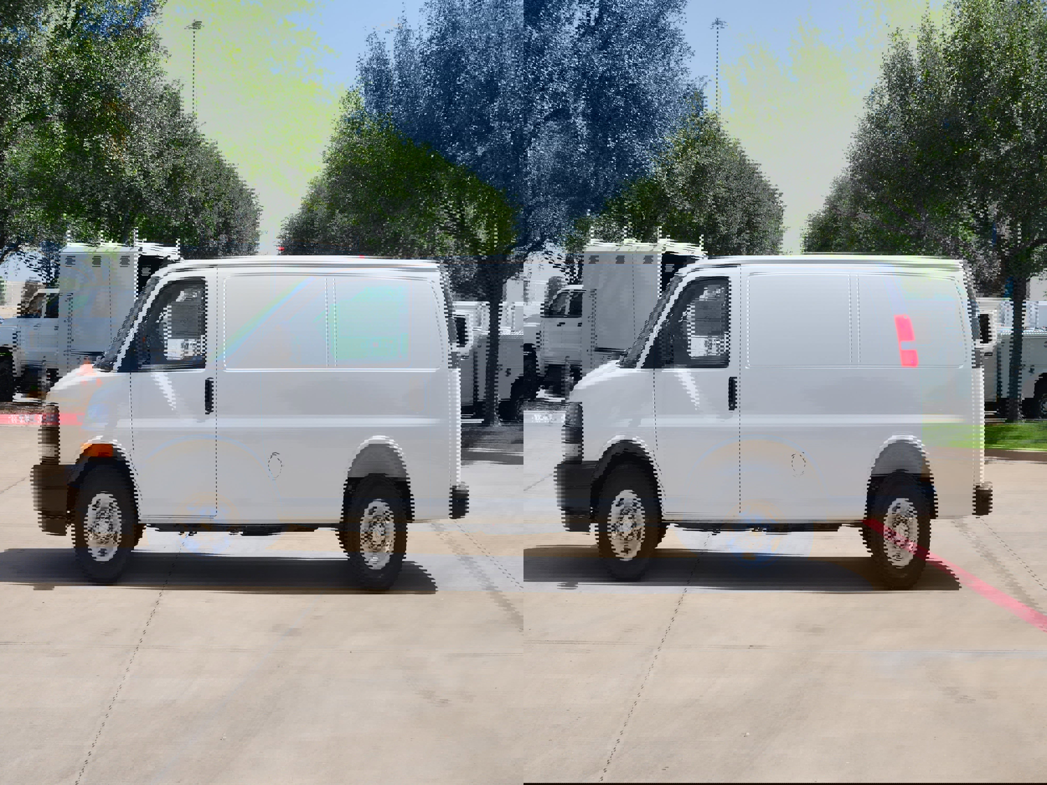 New 2025 Chevrolet Express 2500 w/ Driver Convenience Package image 11