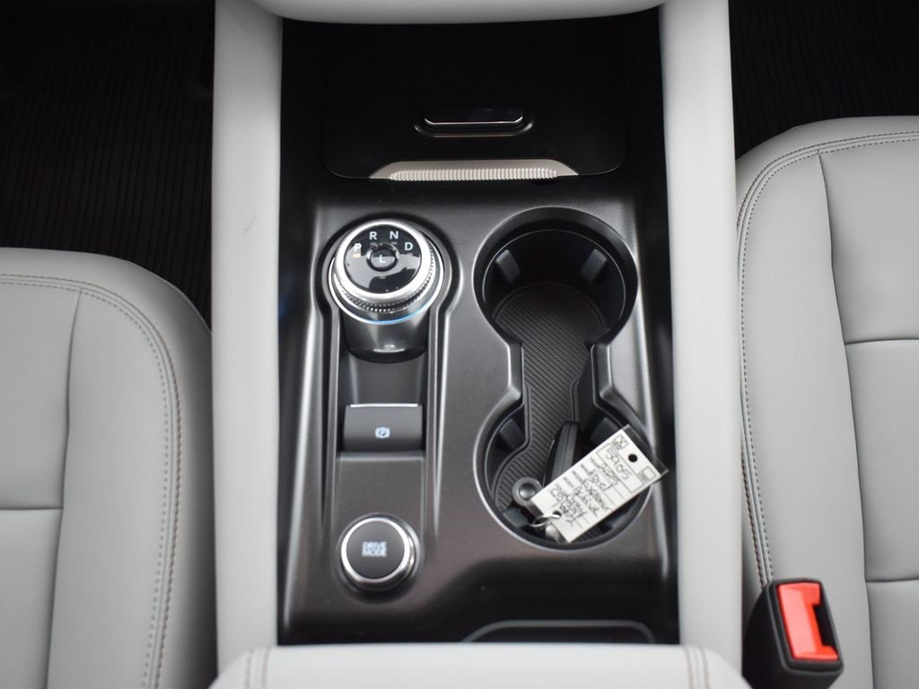 New 2025 Ford Explorer Active w/ Active Comfort Package image 20