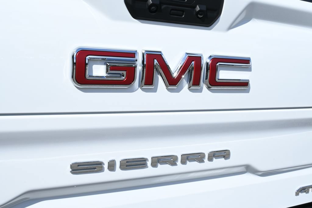 Used 2024 GMC Sierra 1500 AT4 w/ Technology Package image 39