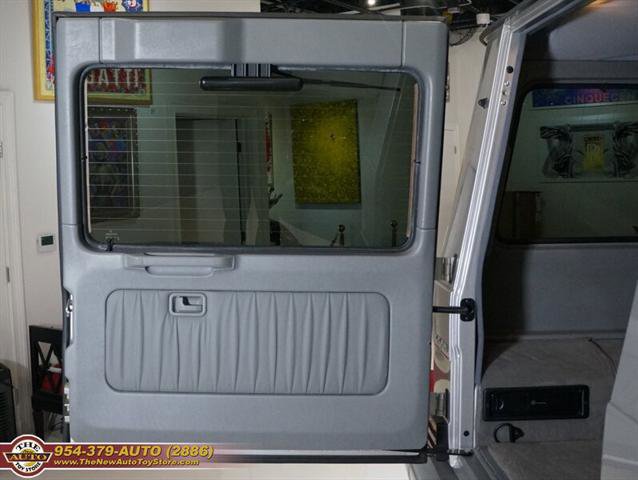 Used 2004 Mercedes-Benz G 500 image 24