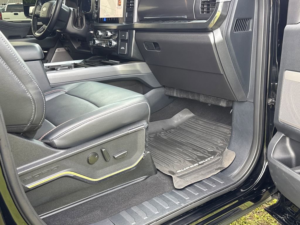 Used 2024 Ford F250 Lariat w/ Lariat Ultimate Package image 54