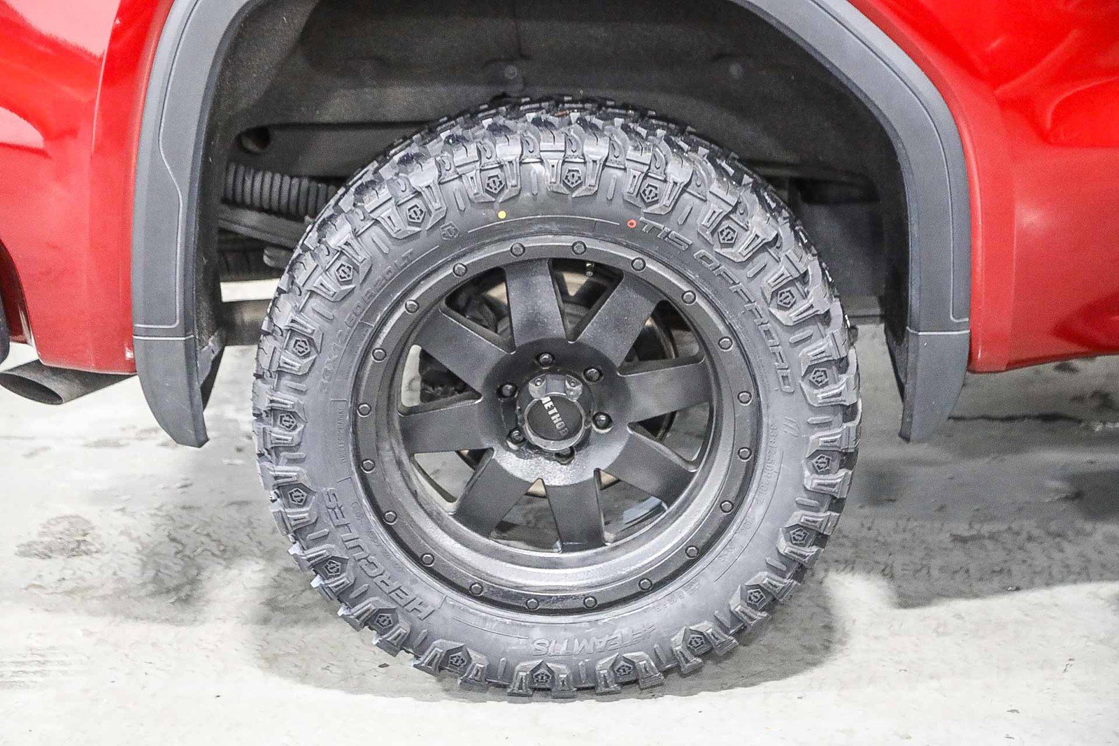 Used 2022 GMC Sierra 1500 Elevation w/ Elevation Premium Package image 11