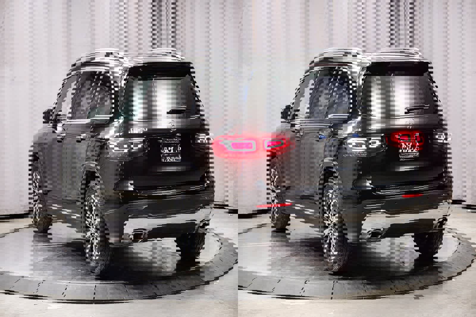 Certified 2023 Mercedes-Benz GLB 250 image 2