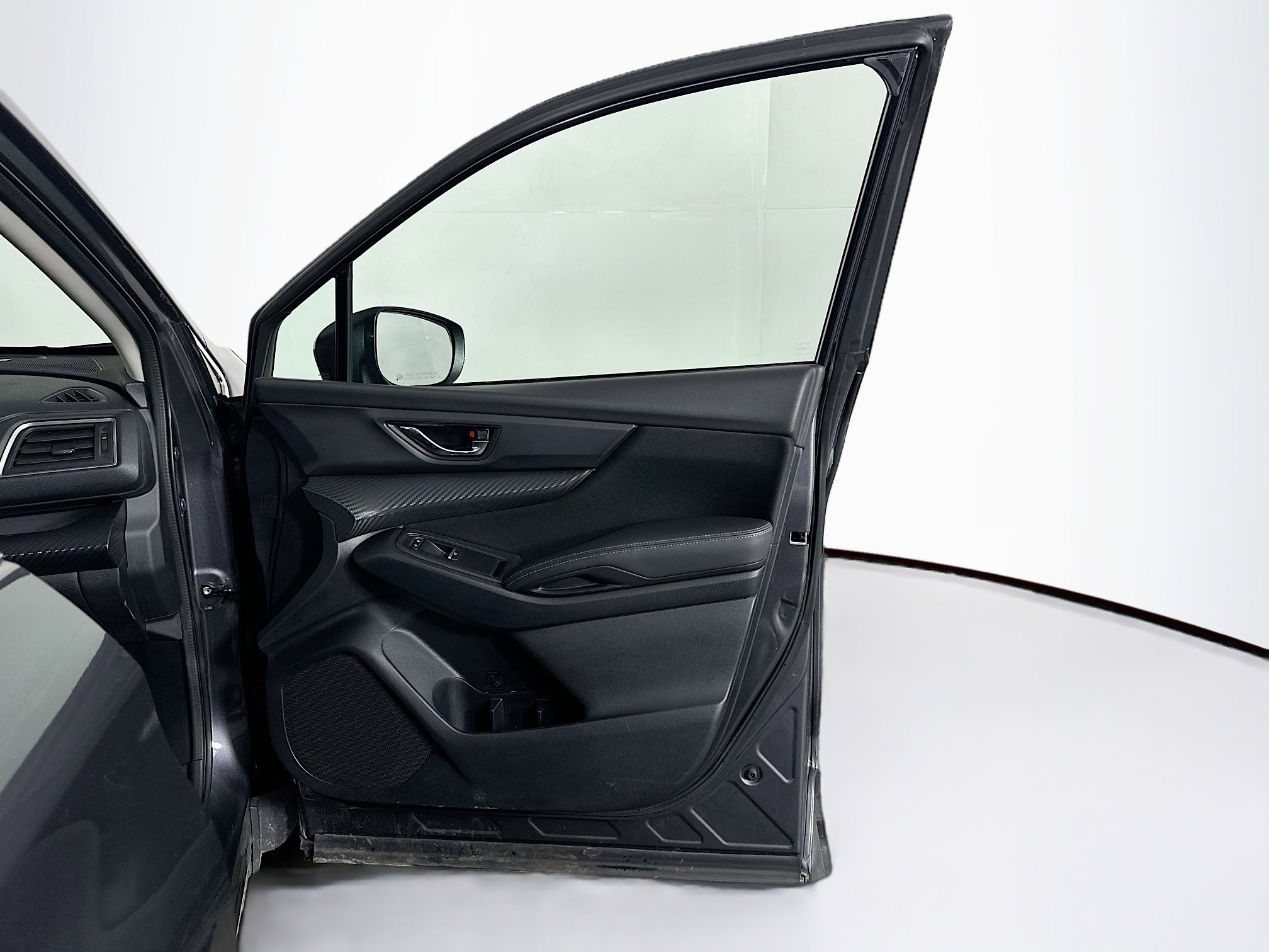 Used 2025 Subaru Ascent Premium image 33