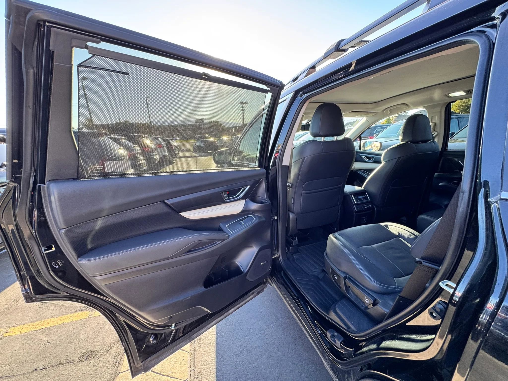 Used 2022 Subaru Ascent Limited w/ Technology Package image 24