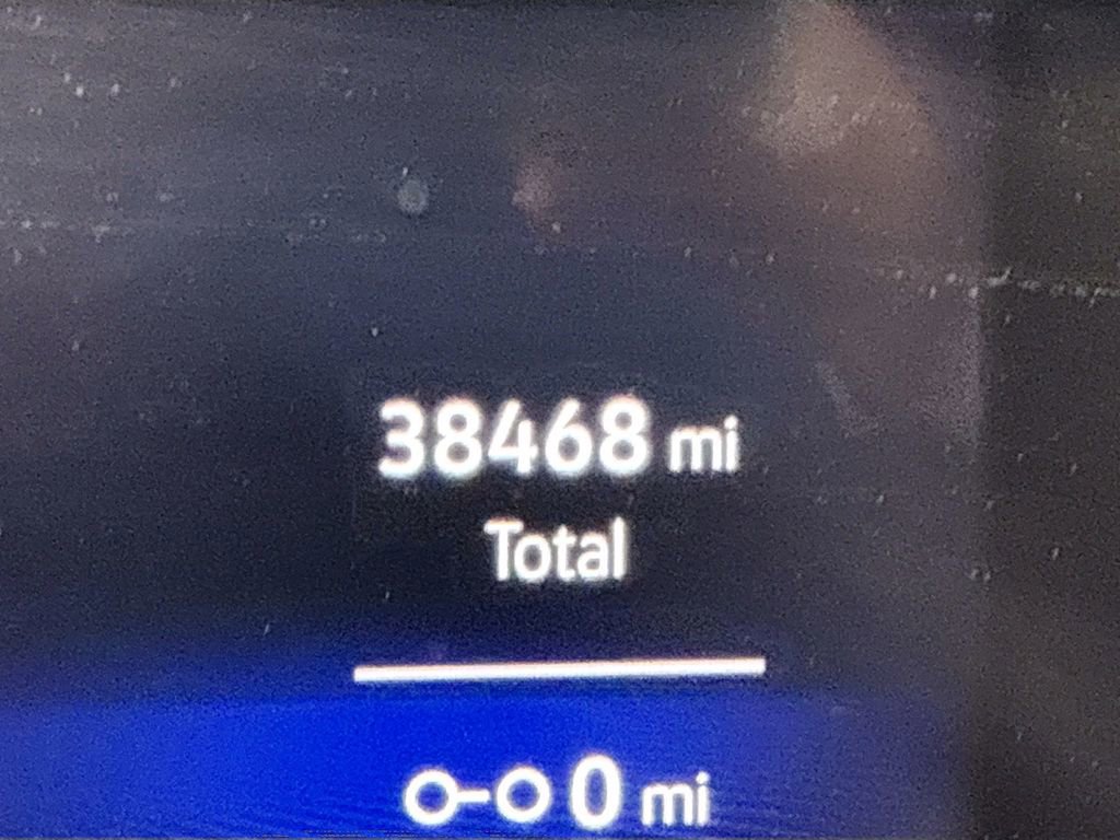 Used 2022 Volkswagen Taos SE w/ Panoramic Sunroof Package AWD/4WD image 14