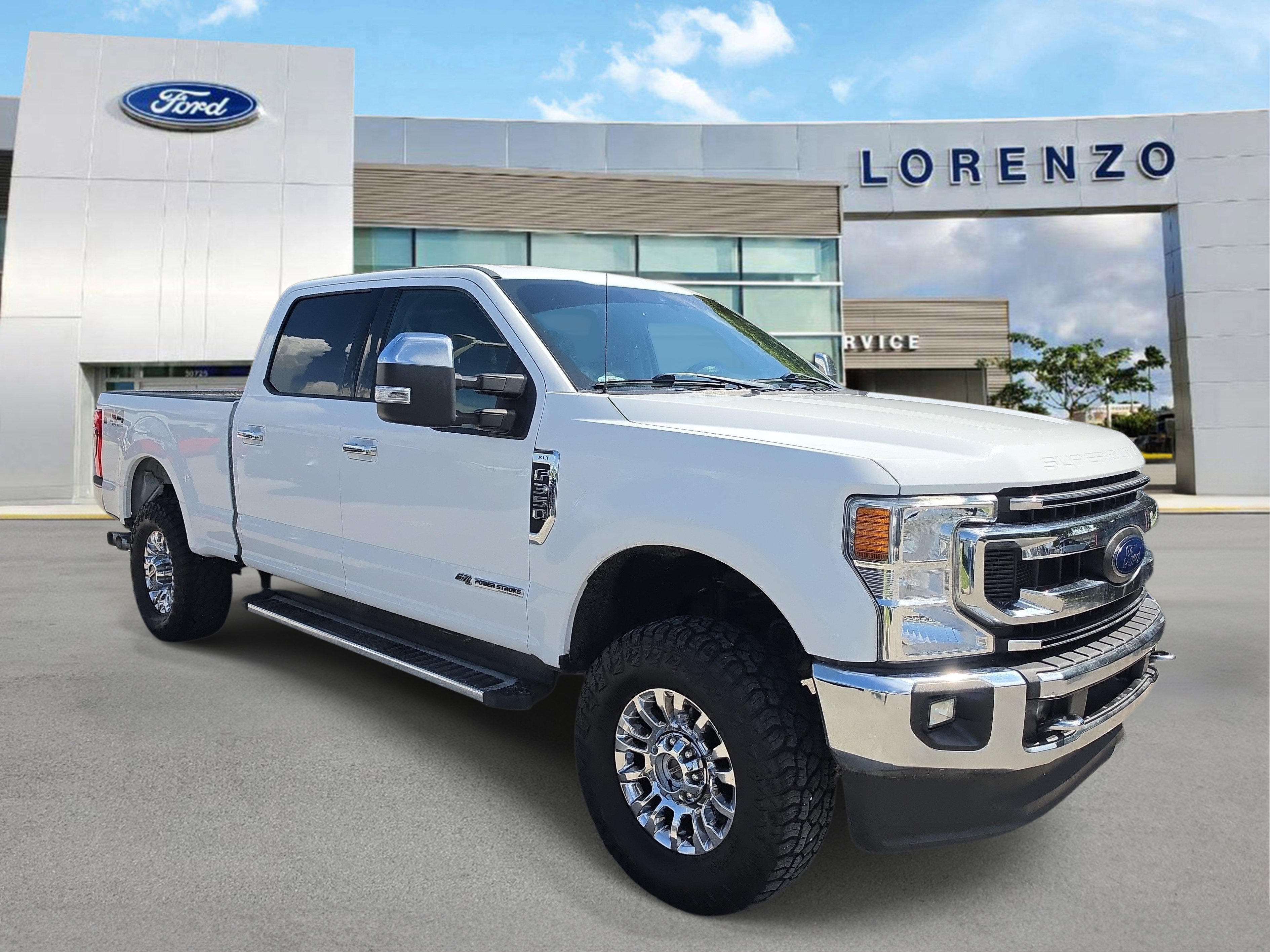 Used 2021 Ford F350 XLT w/ XLT Premium Package AWD/4WD image 3