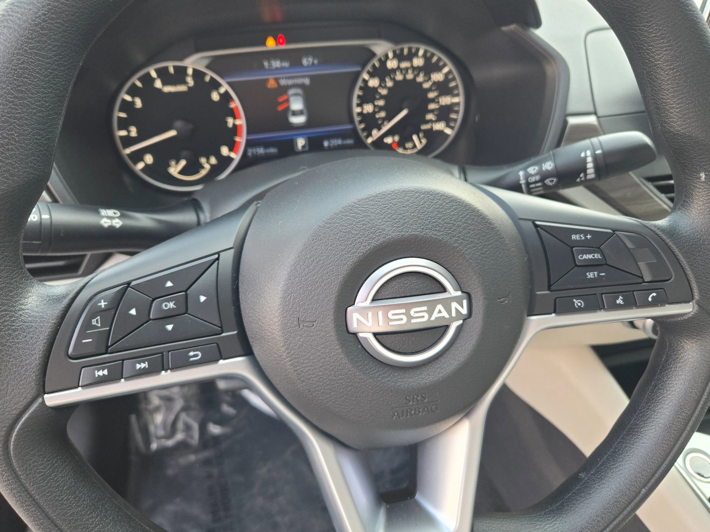 Used 2025 Nissan Altima 2.5 SV image 33