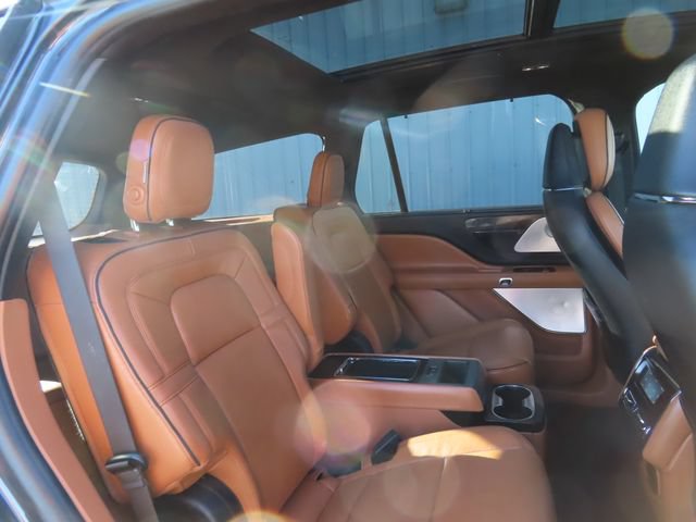 Used 2020 Lincoln Aviator Black Label w/ Dynamic Handling Package AWD/4WD image 32