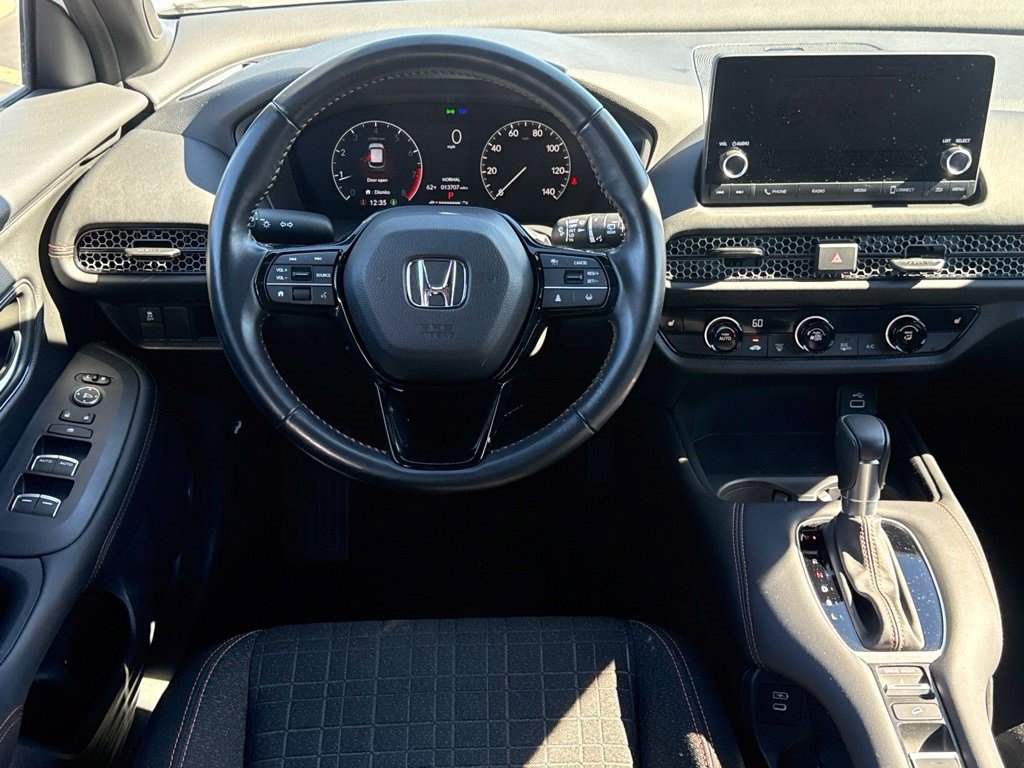 Certified 2025 Honda HR-V Sport image 17