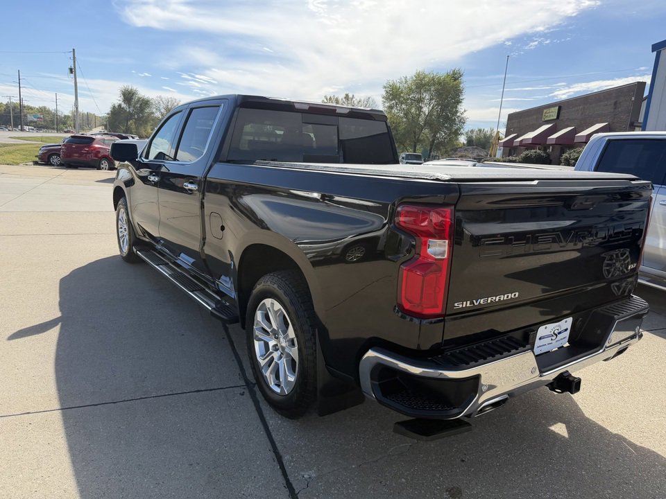 Used 2024 Chevrolet Silverado 1500 LTZ image 7