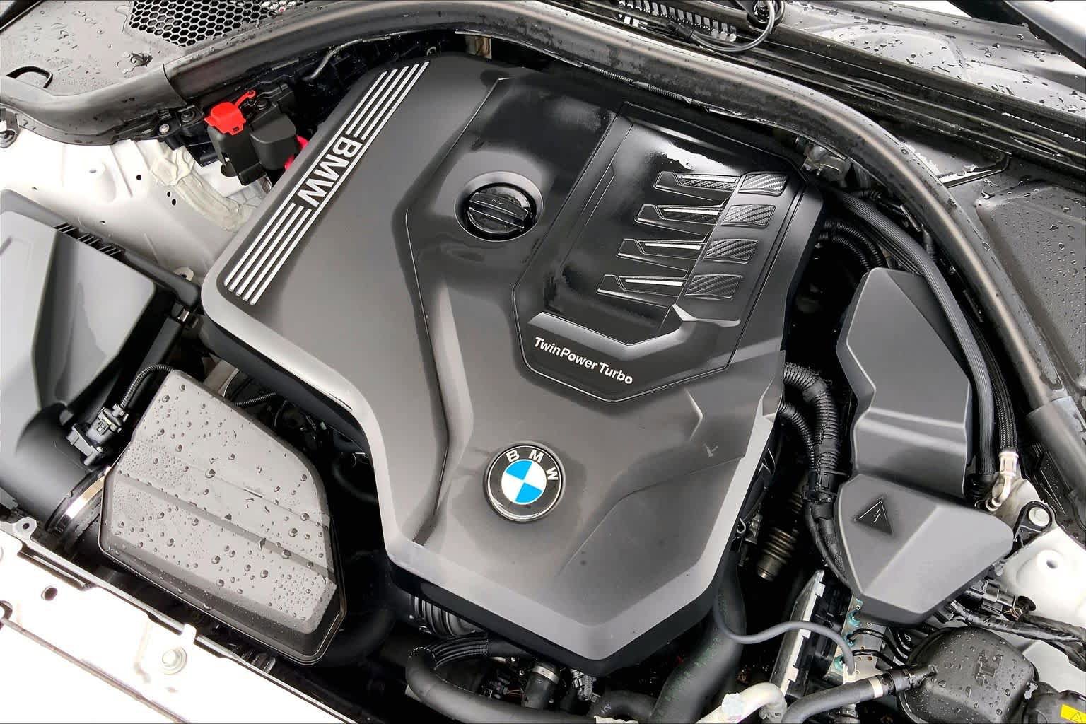 Used 2021 BMW 330i xDrive Sedan AWD/4WD image 33