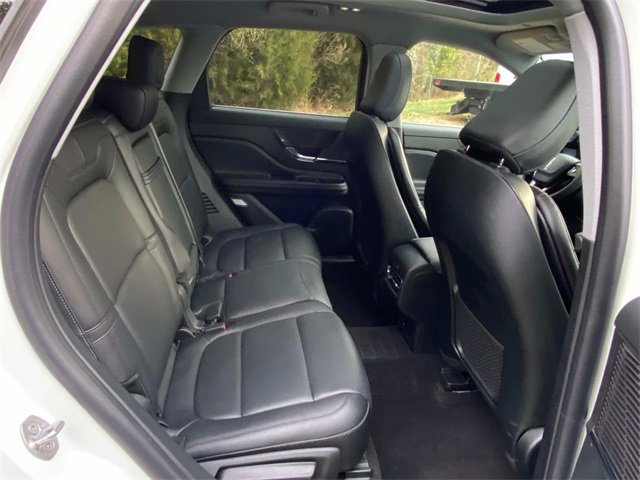 Certified 2022 Lincoln Corsair AWD w/ Premium Package image 33