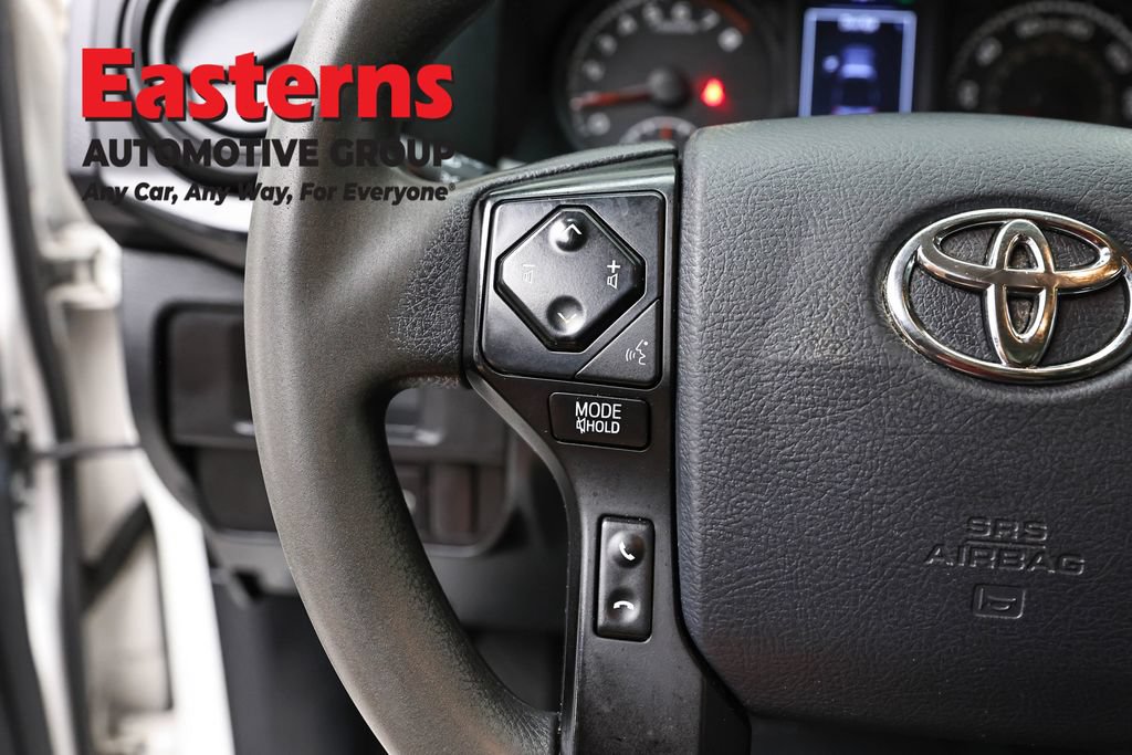 Used 2018 Toyota Tacoma SR RWD image 14