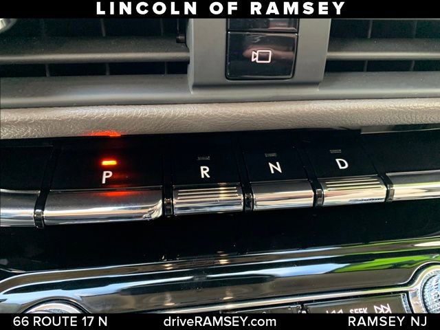 Used 2022 Lincoln Corsair AWD w/ Equipment Group 101A image 21